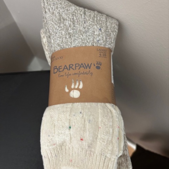 NWT - BEARPAW Women's Boot Sock, 6-pair - Ivory - Picture 2 of 3